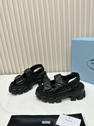 Prada * Women's Edition Code: 0514C00 Size: Women 35-41