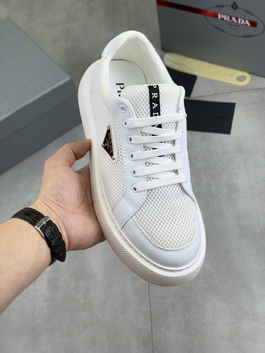 Prada * Men's Edition Code: 0507C20 Size: 38-45