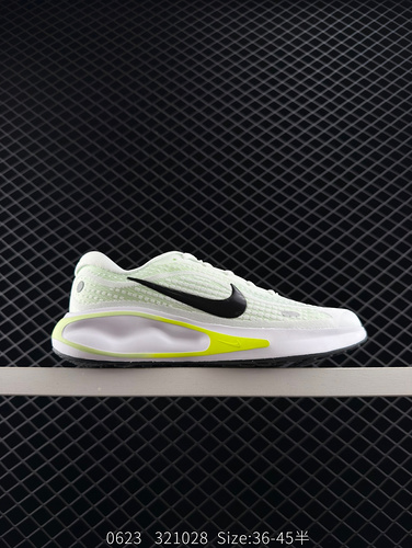 company level ✅ The Nike Journey Run running shoes use a new type of cushioning material with a slig