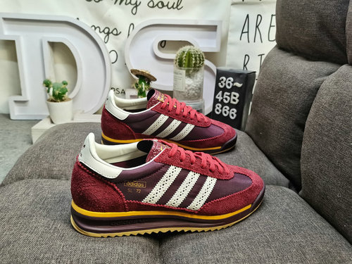 The 866D adidas SL 72 OG W JQ0989 retro sports shoe series is popular worldwide. Riding on this wave