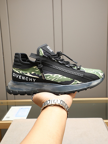 Givenchy Mens Edition Código 0611C20 Tamaño 3844 45 personalizado